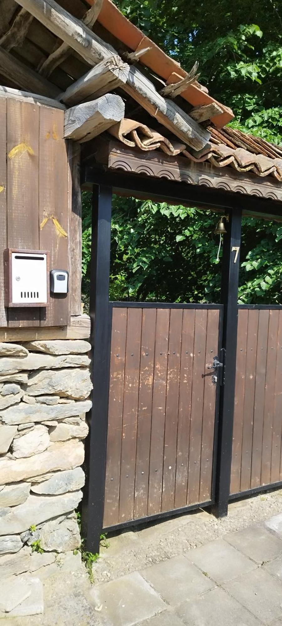 Глинената Къща В Дълги Дел Dŭlgi Del Exterior foto