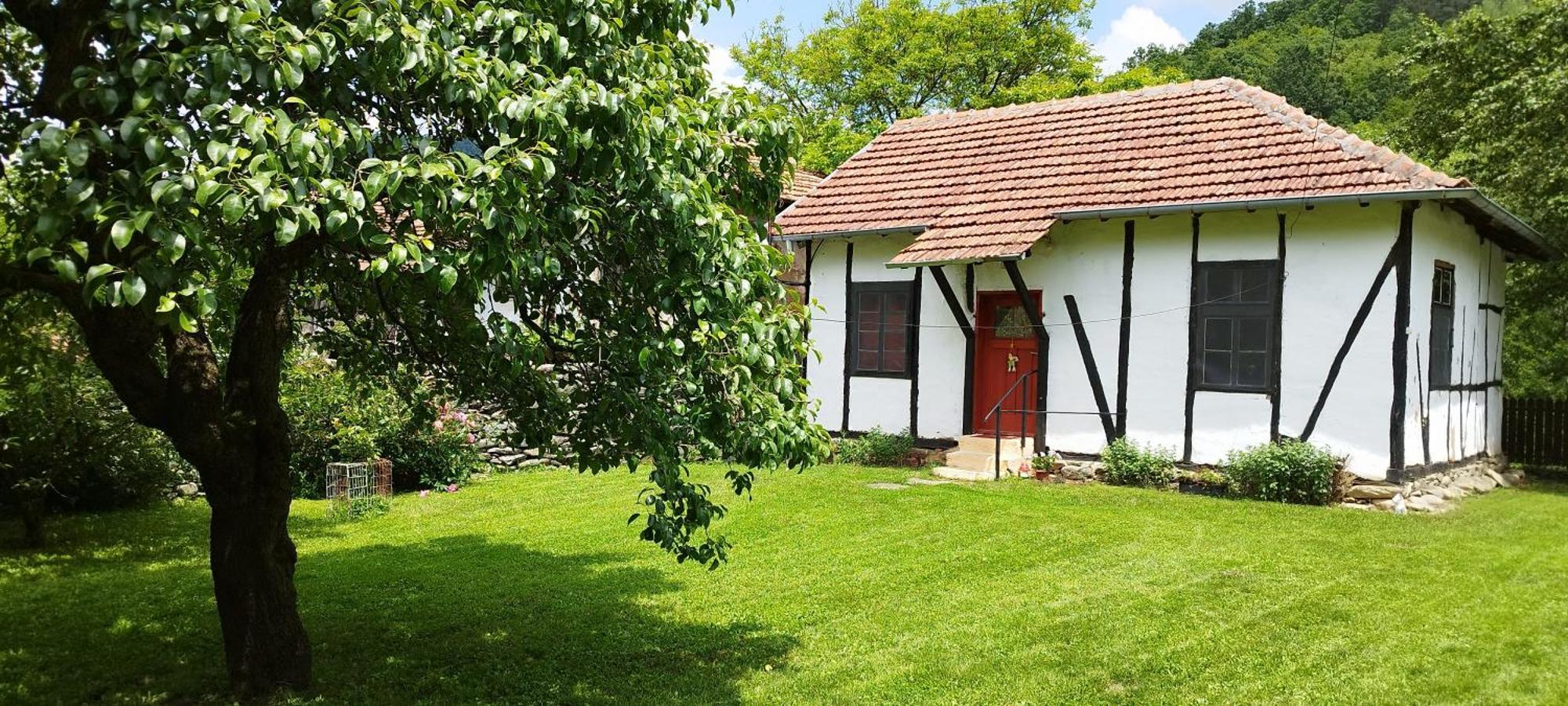 Глинената Къща В Дълги Дел Dŭlgi Del Exterior foto